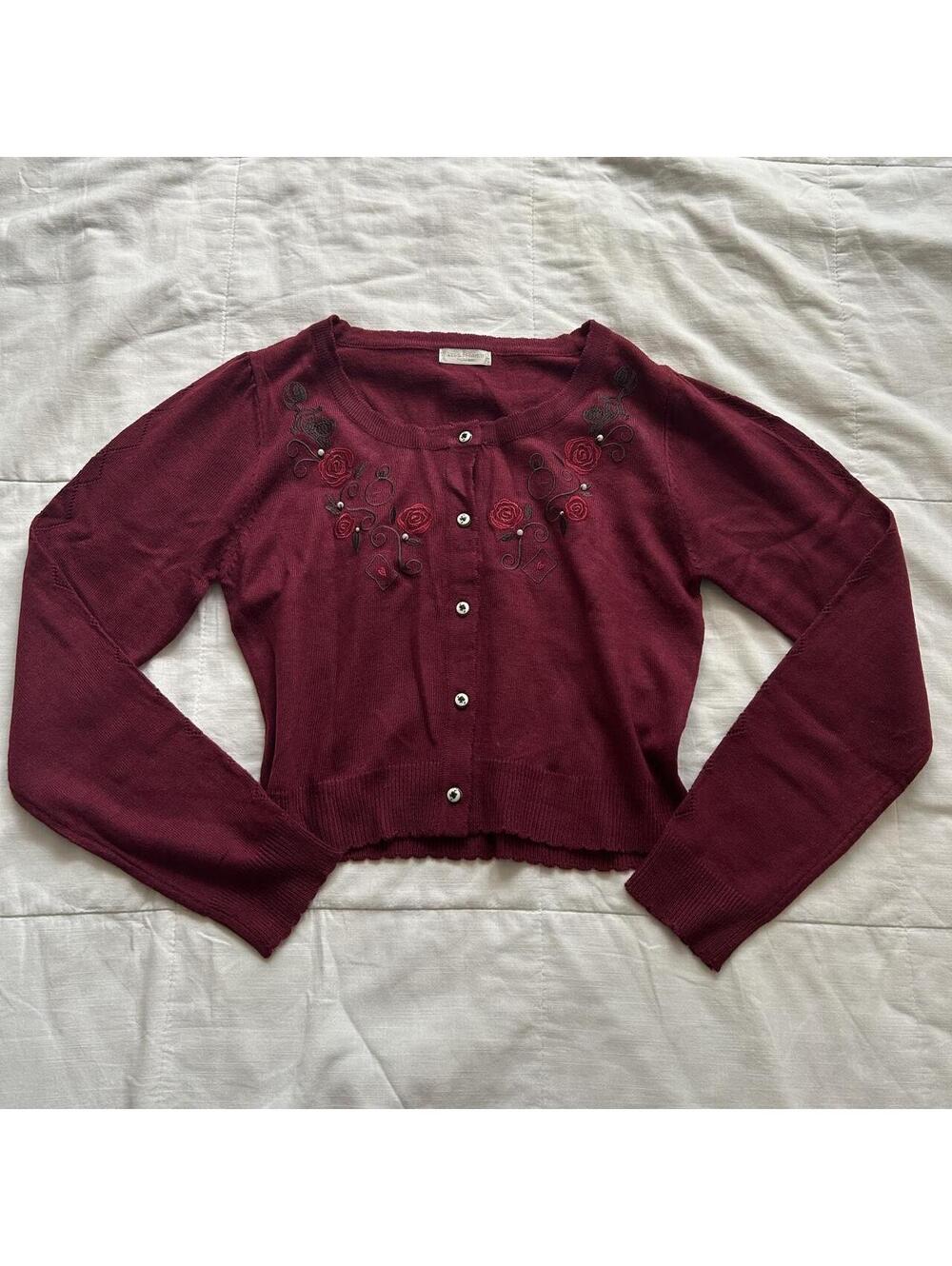 Axes Femme Burgundy Rose Embroidered Pearl Cropped Cardigan Medium Japan